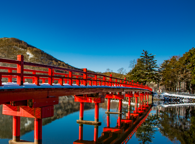 赤城神社　啄木鳥橋